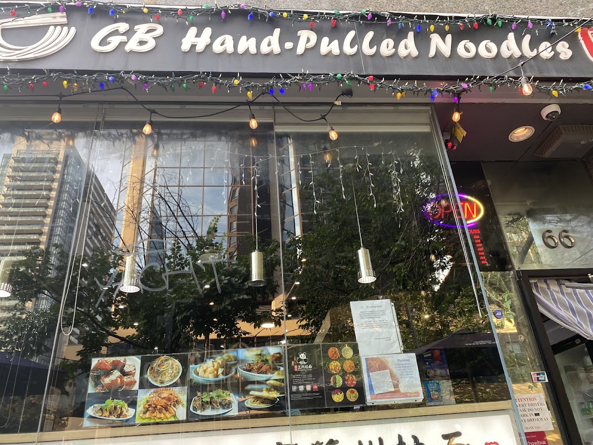 Gb Hand-Pulled Noodles